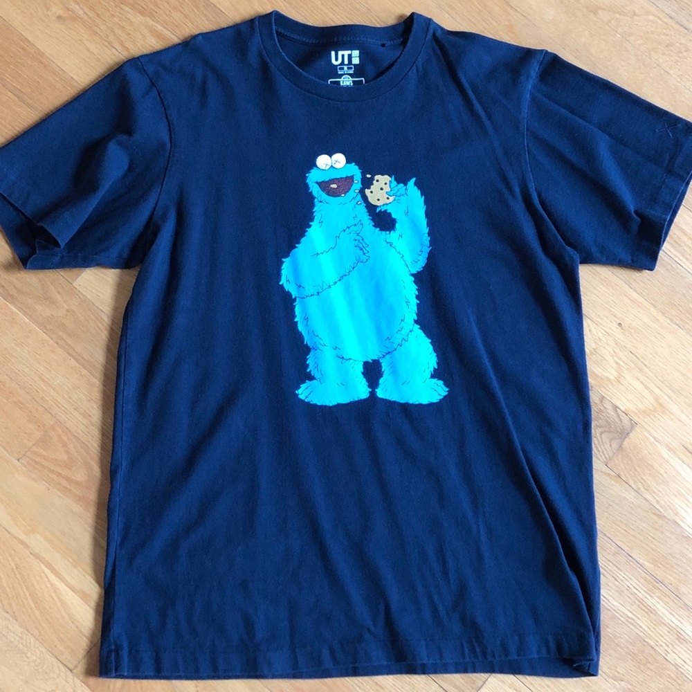 Men’s Kaws X Uniqlo X Sesame Street Cookie Monster T-Shirt Size Medium